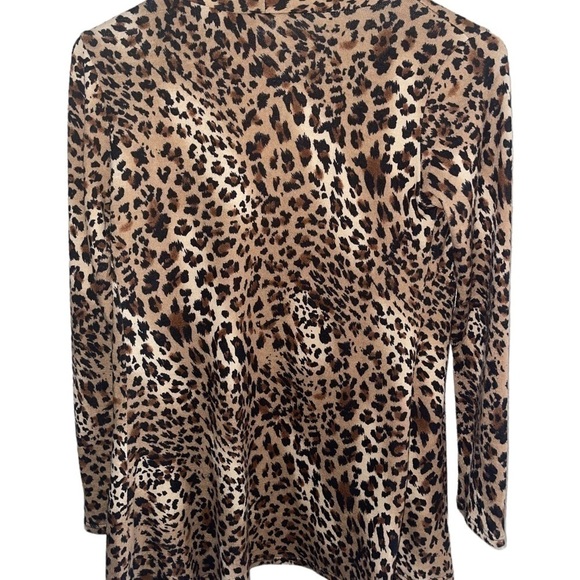 𝅺BOUTIQUE PURCHASED CHEETAH CARDIGAN SIZE SMALL - Picture 2 of 2